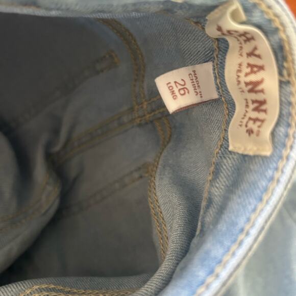 Shyanne Jeans Women 26 Long Super Flare Distressed Bell Bottom Western jeans - Picture 11 of 11